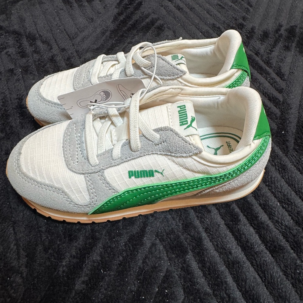 Puma Kids Sneakers - Green, Gray, and White